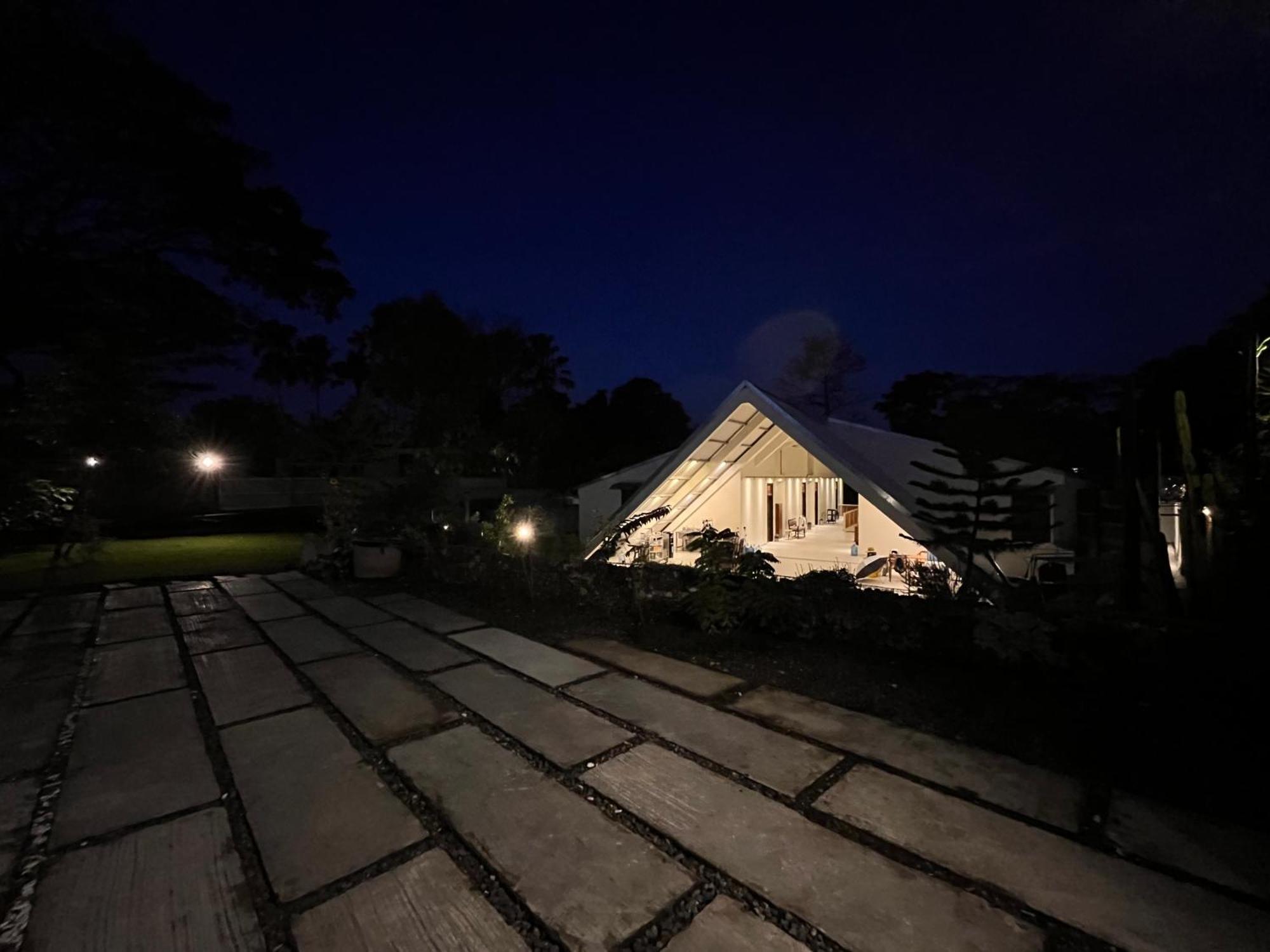 Passifika House Hotel Canggu Exterior foto